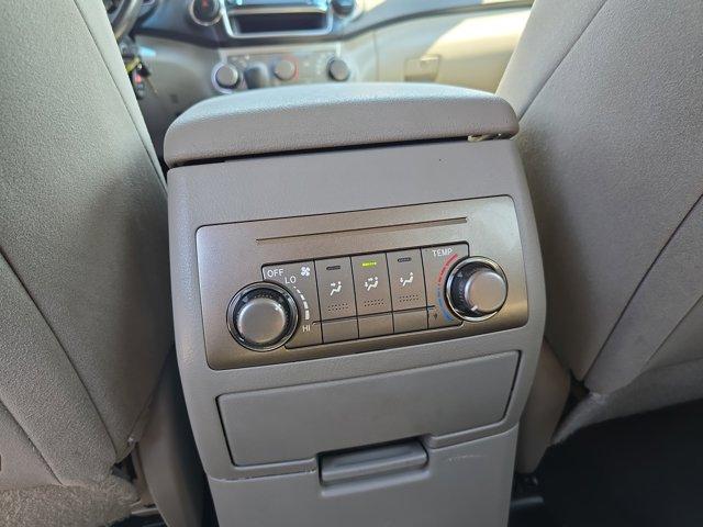 used 2013 Toyota Highlander car, priced at $12,729