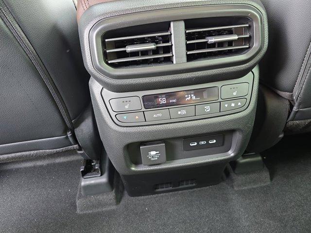 new 2025 Honda Pilot car, priced at $51,530