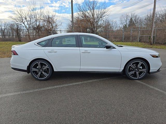 new 2025 Honda Accord Hybrid car, priced at $33,905