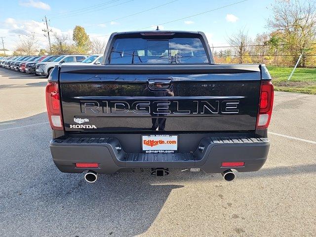 new 2025 Honda Ridgeline car, priced at $42,875