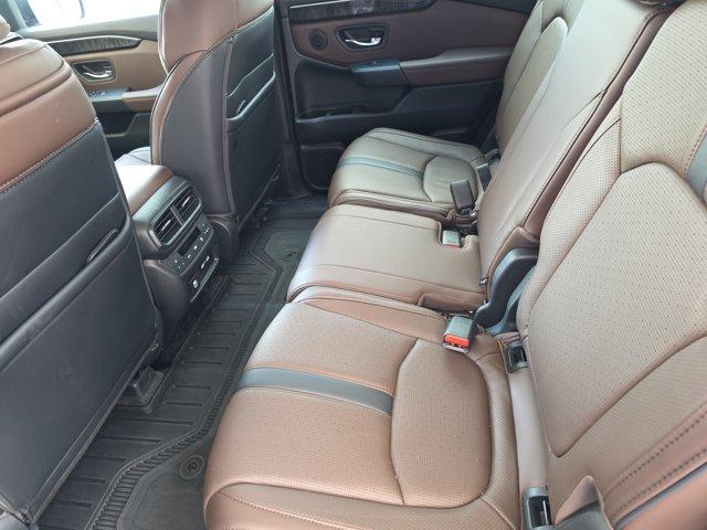 used 2023 Honda Pilot car, priced at $46,249