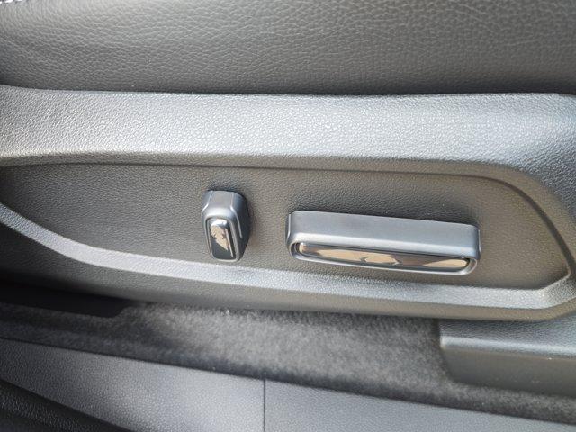 new 2025 Honda Pilot car, priced at $51,405