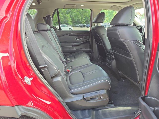 used 2024 Honda Pilot car, priced at $46,989