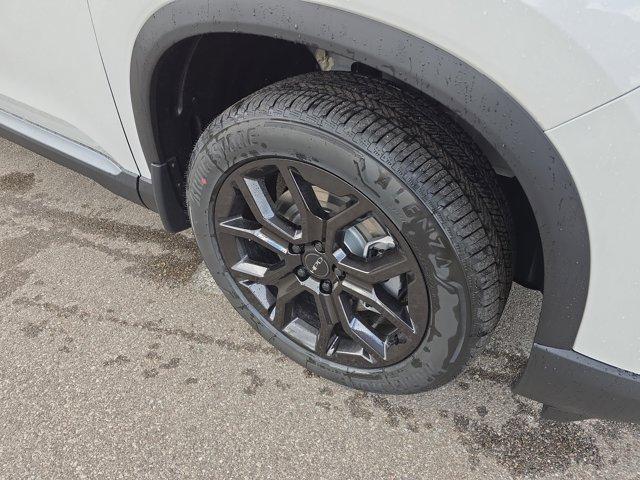 new 2025 Honda Pilot car, priced at $50,450