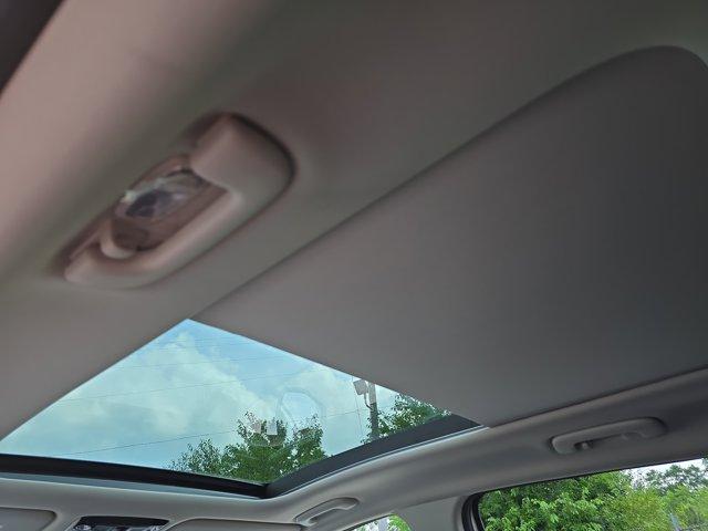 used 2024 Kia Sportage Hybrid car, priced at $30,000