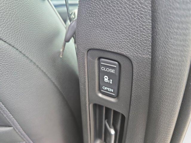 new 2025 Honda Odyssey car, priced at $50,085