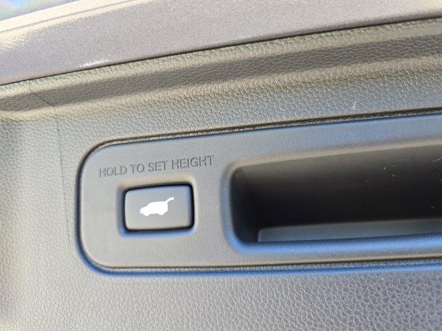 new 2025 Honda Pilot car, priced at $48,825