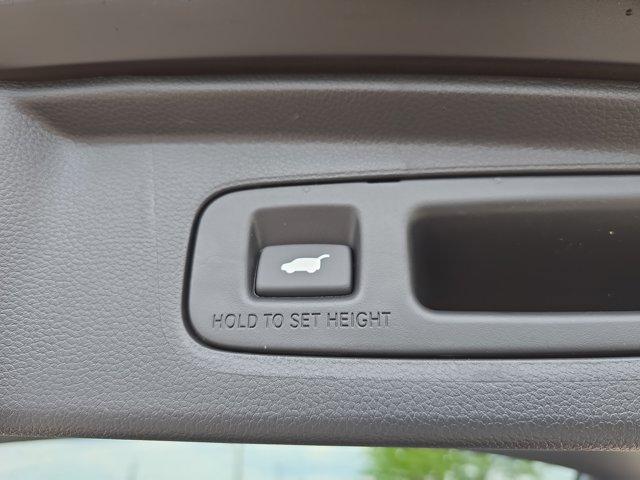 new 2026 Honda CR-V Hybrid car, priced at $39,695