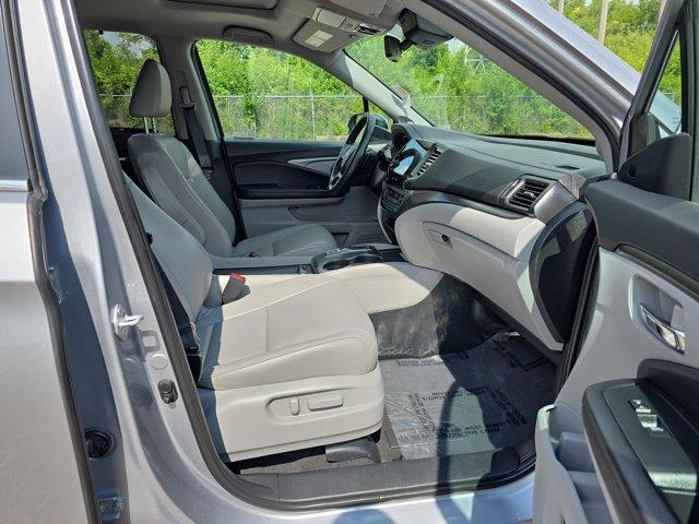 used 2021 Honda Pilot car, priced at $33,589