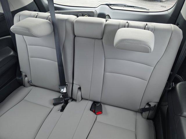 used 2021 Honda Pilot car, priced at $33,589