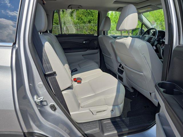used 2021 Honda Pilot car, priced at $33,589