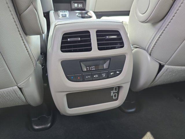 used 2021 Honda Pilot car, priced at $33,589