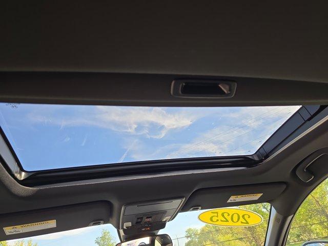 new 2025 Honda Accord Hybrid car, priced at $33,650