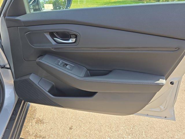 new 2025 Honda Accord Hybrid car, priced at $33,650