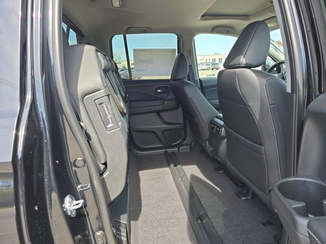 new 2025 Honda Ridgeline car, priced at $43,580