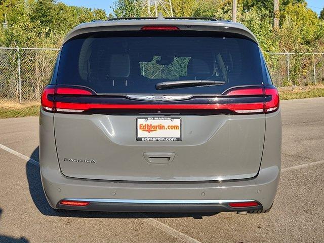 used 2022 Chrysler Pacifica car, priced at $23,476