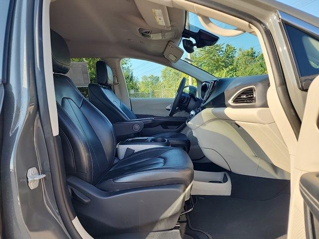 used 2022 Chrysler Pacifica car, priced at $23,476