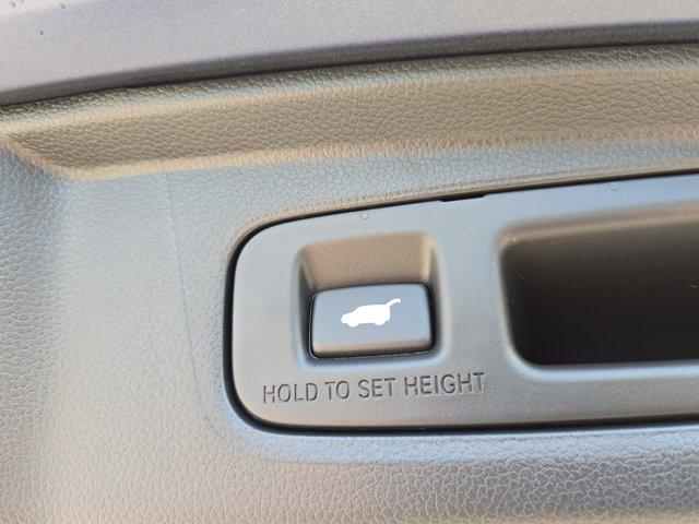 new 2026 Honda CR-V Hybrid car, priced at $39,975