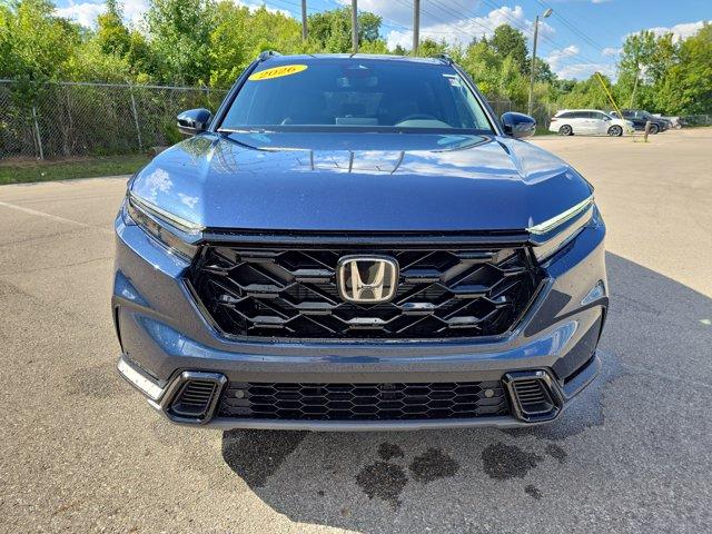 new 2026 Honda CR-V Hybrid car, priced at $39,975