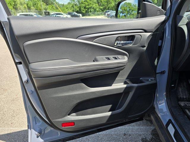 used 2024 Honda Ridgeline car, priced at $35,998