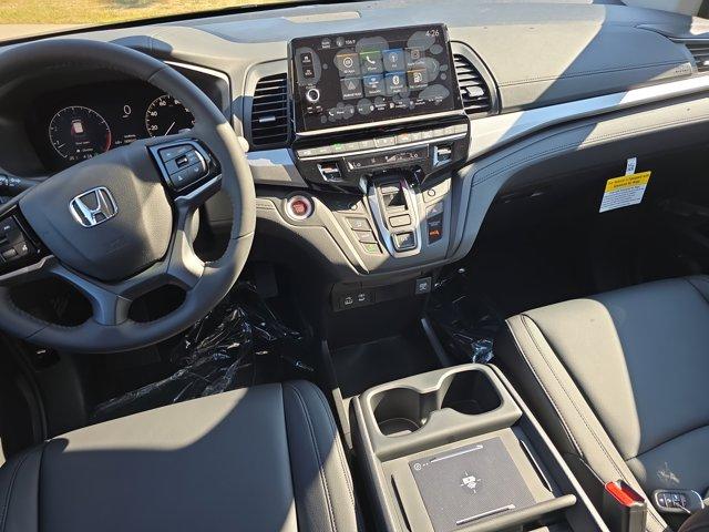 new 2026 Honda Odyssey car, priced at $42,290