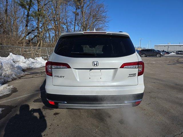 used 2022 Honda Pilot car, priced at $33,212