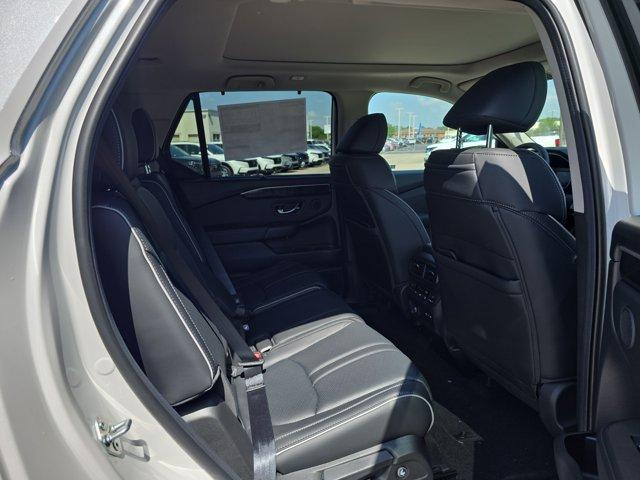 new 2025 Honda Pilot car, priced at $52,715