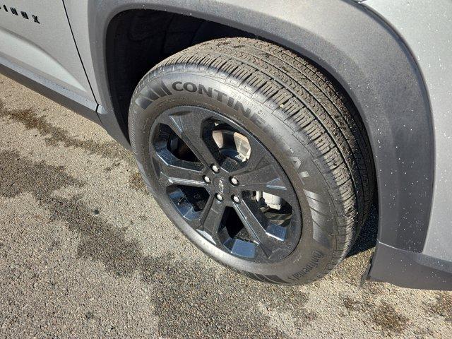 used 2025 Chevrolet Equinox car, priced at $25,500