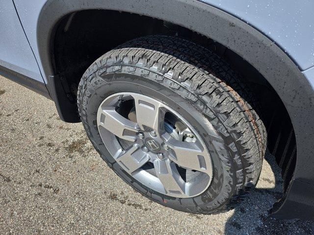 new 2025 Honda Ridgeline car, priced at $42,385