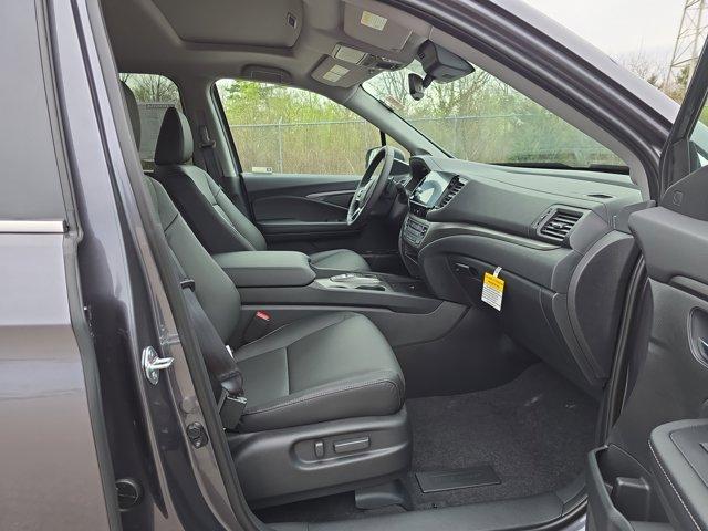 new 2025 Honda Ridgeline car, priced at $41,930
