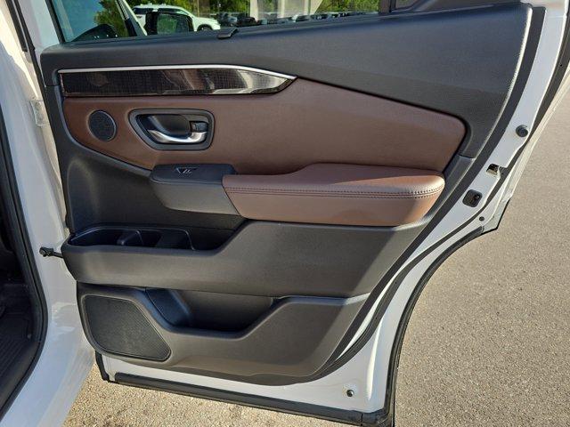 used 2023 Honda Pilot car, priced at $41,100