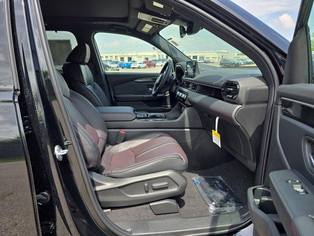 new 2025 Honda Pilot car, priced at $54,030