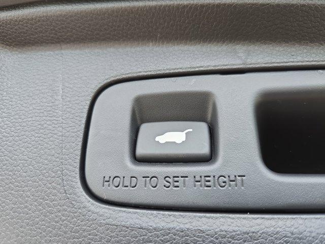 new 2025 Honda CR-V Hybrid car, priced at $39,100
