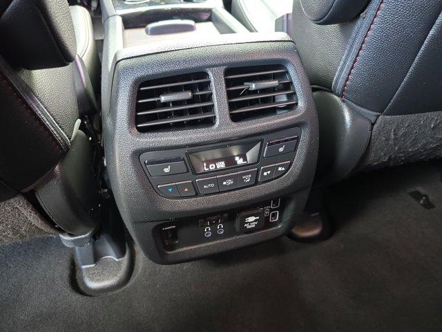 used 2022 Honda Pilot car, priced at $34,250