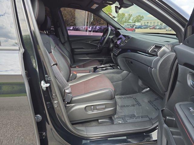 used 2022 Honda Pilot car, priced at $34,250
