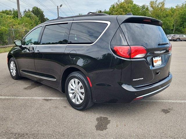 used 2017 Chrysler Pacifica car, priced at $10,988