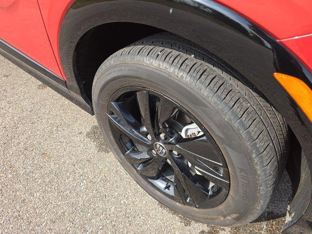 used 2024 Buick Encore GX car, priced at $22,400