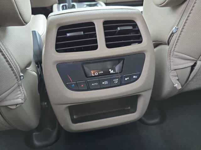 used 2016 Honda Pilot car, priced at $19,989