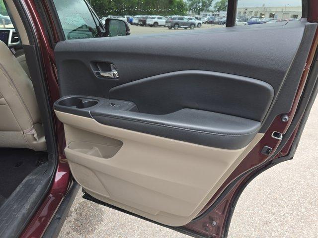 used 2016 Honda Pilot car, priced at $19,989