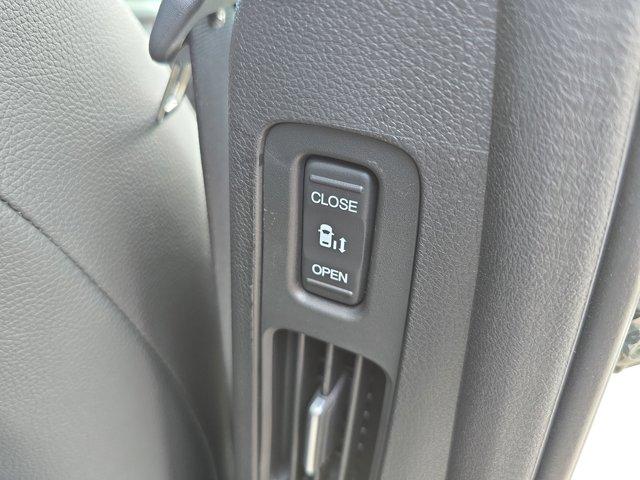 new 2025 Honda Odyssey car, priced at $42,275