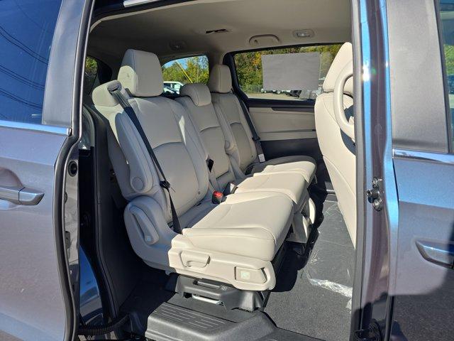 new 2026 Honda Odyssey car, priced at $43,685