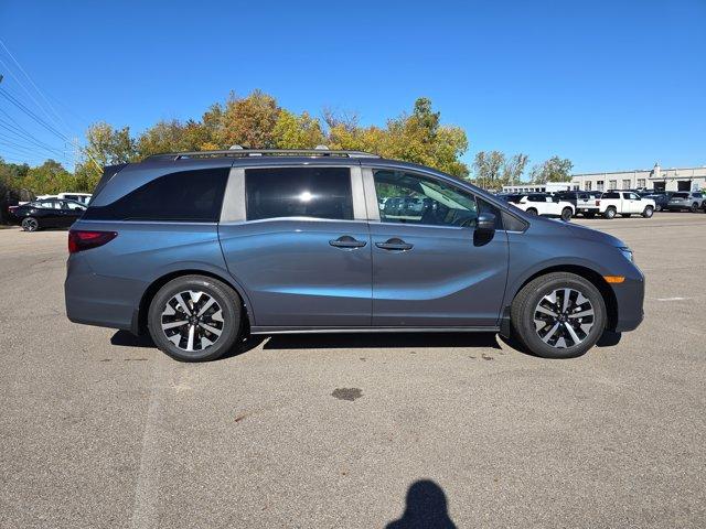 new 2026 Honda Odyssey car, priced at $43,685