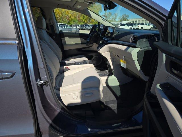 new 2026 Honda Odyssey car, priced at $43,685