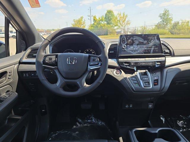 new 2026 Honda Odyssey car, priced at $44,440