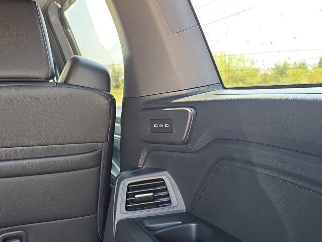 new 2026 Honda Odyssey car, priced at $44,440