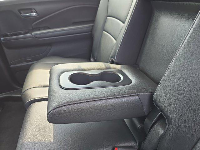 used 2022 Honda Pilot car, priced at $33,798