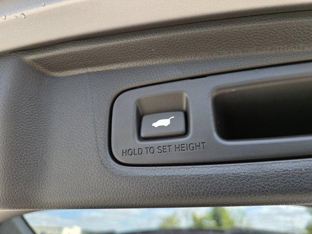 new 2026 Honda CR-V Hybrid car, priced at $39,775