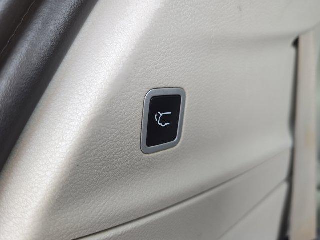 used 2017 Chrysler Pacifica car, priced at $9,898