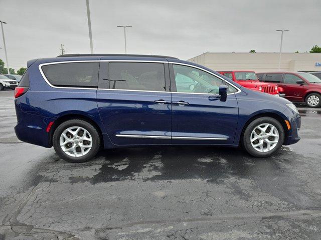 used 2017 Chrysler Pacifica car, priced at $9,898