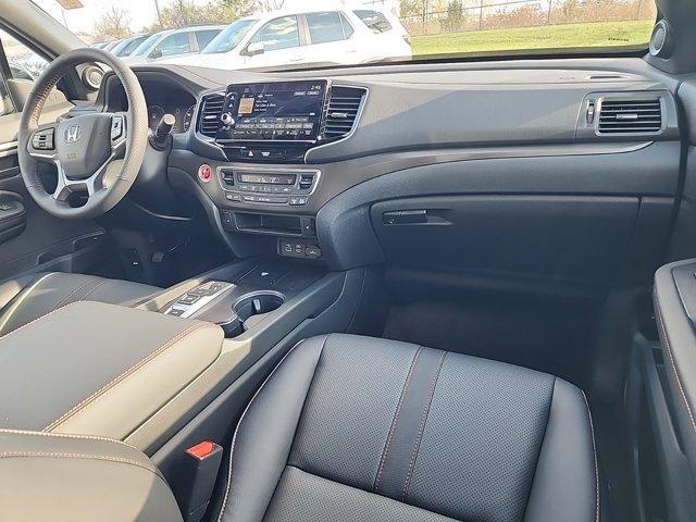 new 2025 Honda Ridgeline car, priced at $44,275